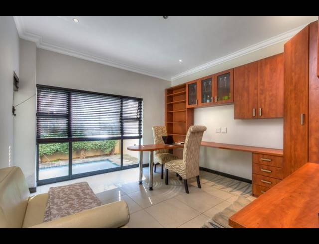 3 BEDROOM CLUSTER FOR SALE IN MORNINGSIDE